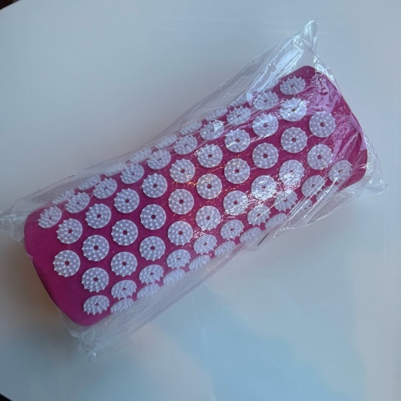 ProsourceFit Acupressure Pillow, Pink and White Relaxation Mat for Stress Relief - Picture 1 of 5